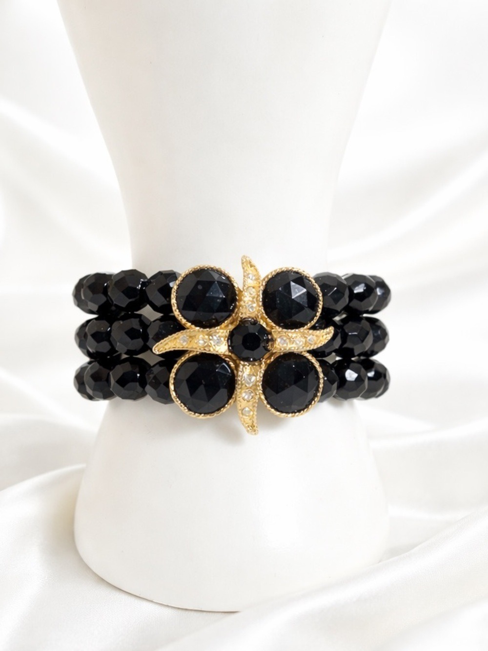 Carol Dauplaise Black Bead Rhinestone Medallion Bracelet